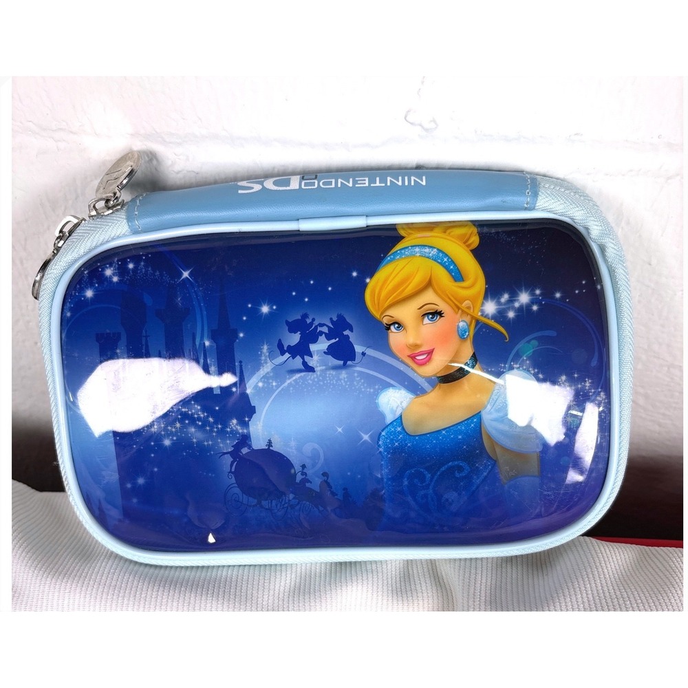 Disney Princess Cinderella Nintendo DS Carrying Case Blue Hard Shell Zip Pouch